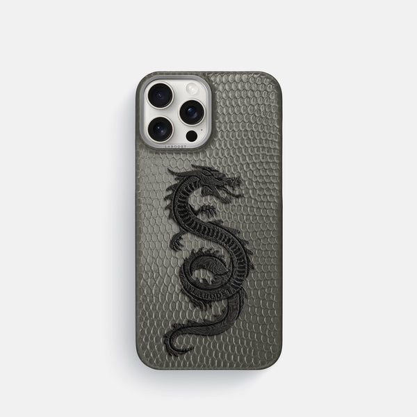 Classic Case With Carbon Dragon For iPhone 16 Pro In Lizard