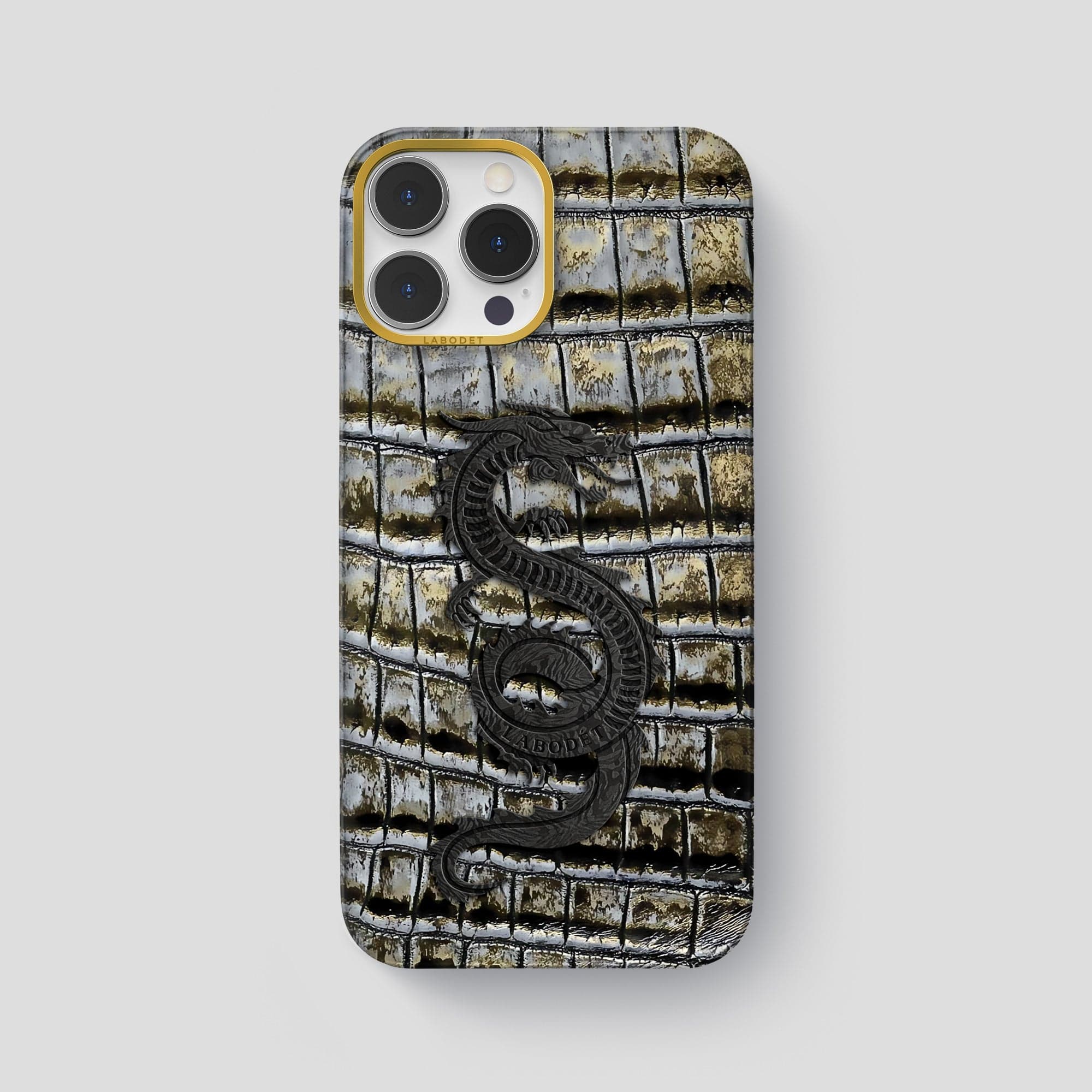 Classic Case with Carbon Dragon For iPhone 14 Pro Max In